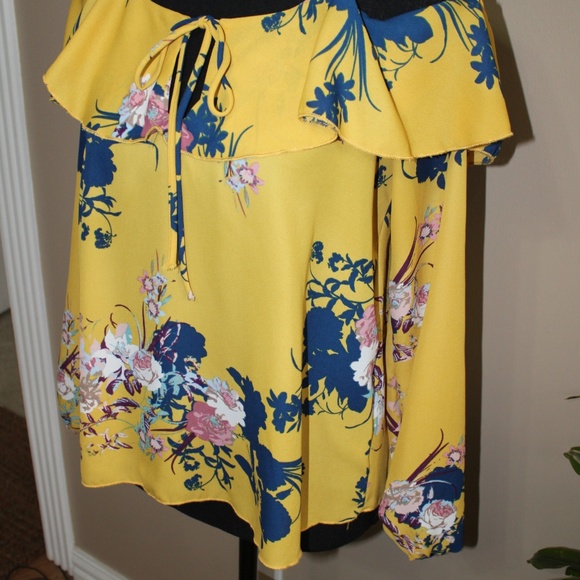Papaya mustard open shoulder floral blouse - Picture 7 of 7